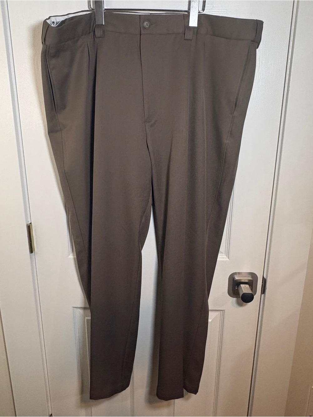 Oak Hill Fit by DXL Men's Dress Pants Brown/Taupe Pleated 46x30 Big & Tall.